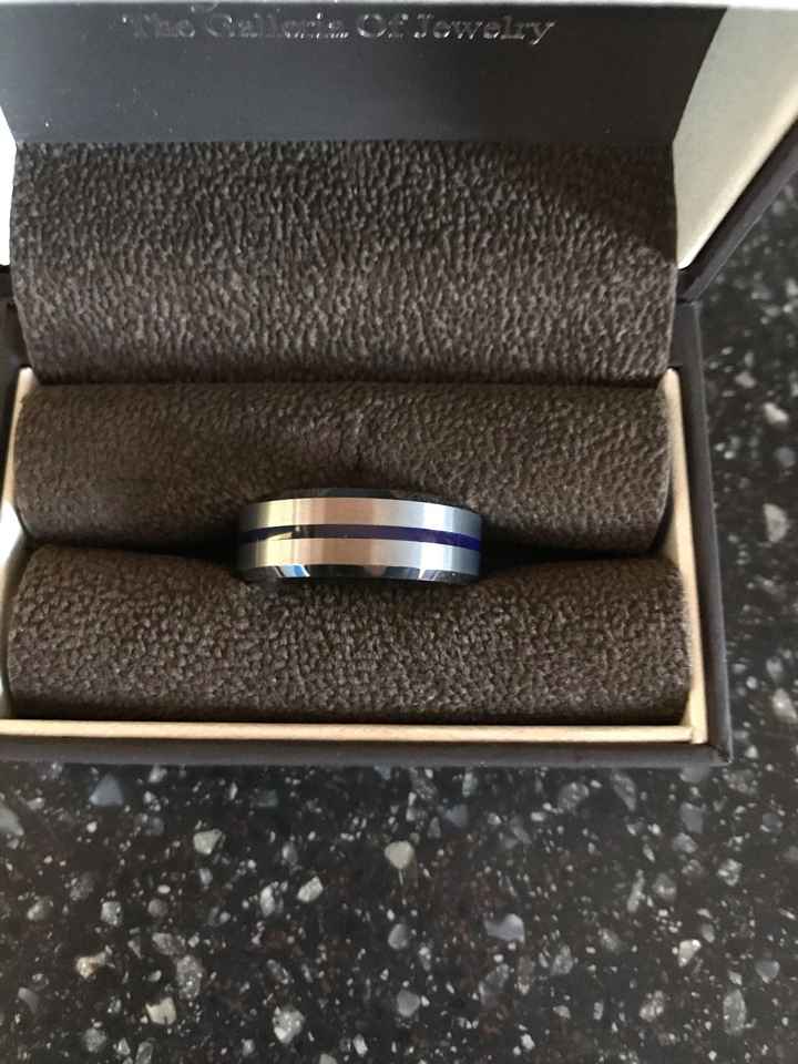 i got my wedding band! Show me your beautiful rings! - 1
