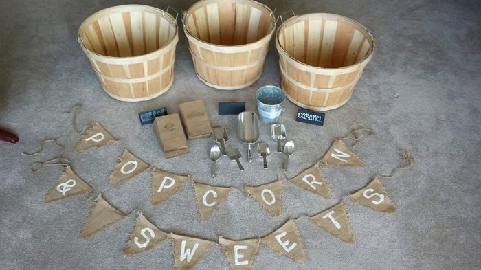 Popcorn bar