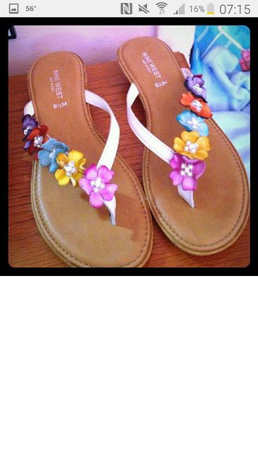 Shoes to wear to ceremony for beach wedding