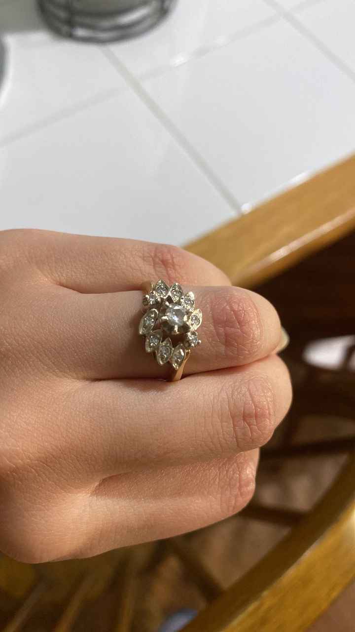 Brides of 2022! Show us your ring! - 1