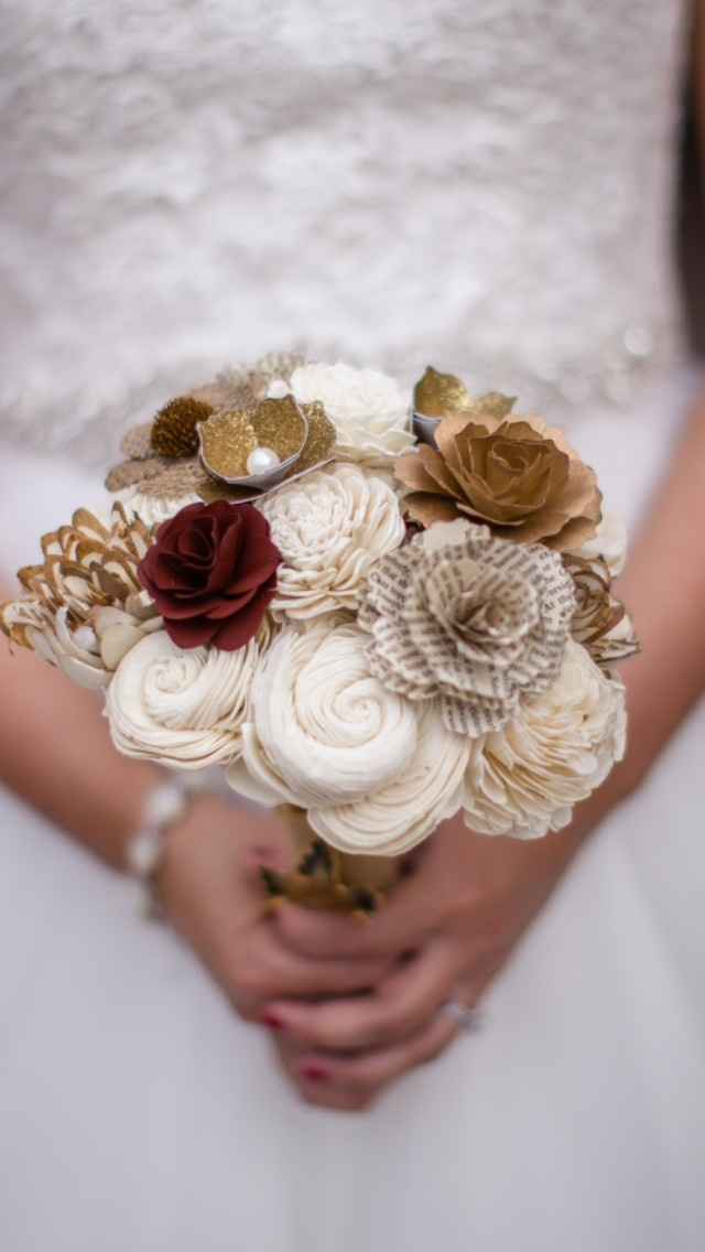 Fake flowers vs real flowers