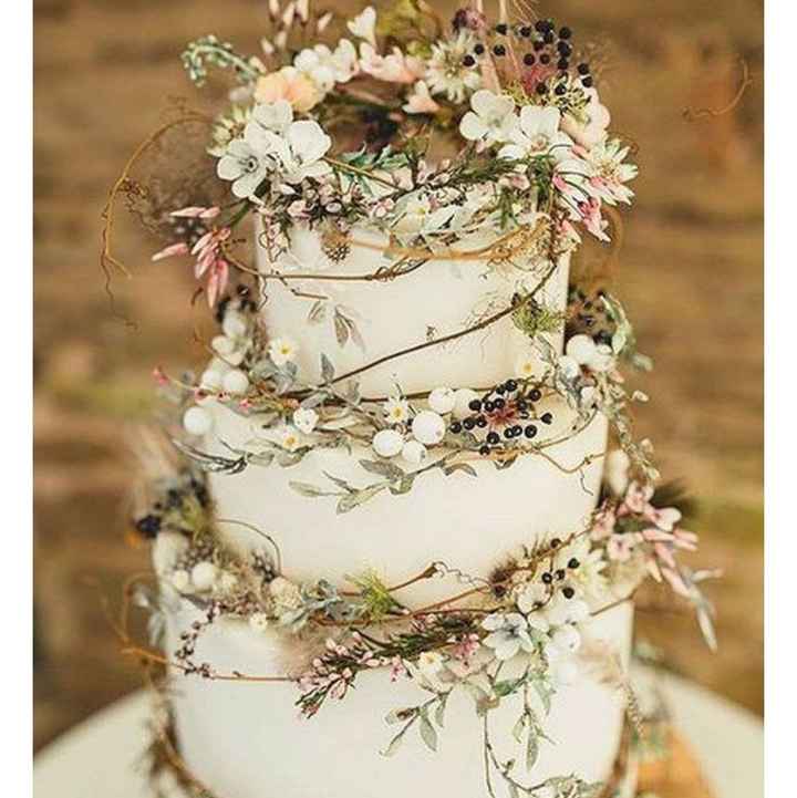 The bakery said I had to find my own greenery