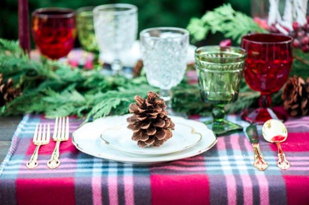 Plaid linens for a festive tablescape?