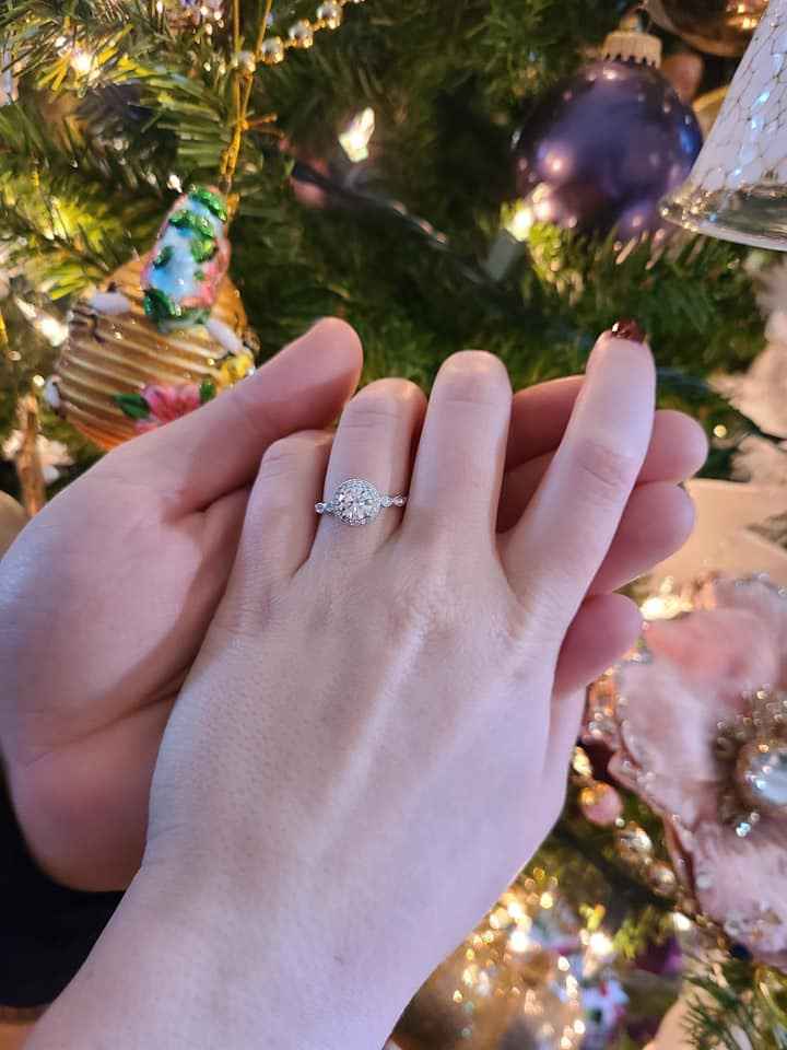 Brides of 2022! Show us your ring! - 1