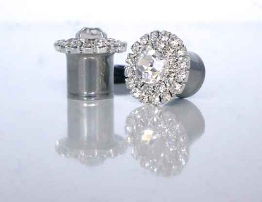 Diamond Plugs