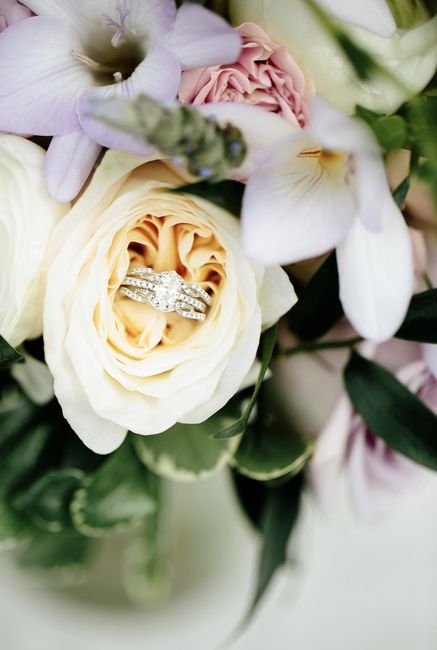 Brides of 2022! Show us your ring! - 1