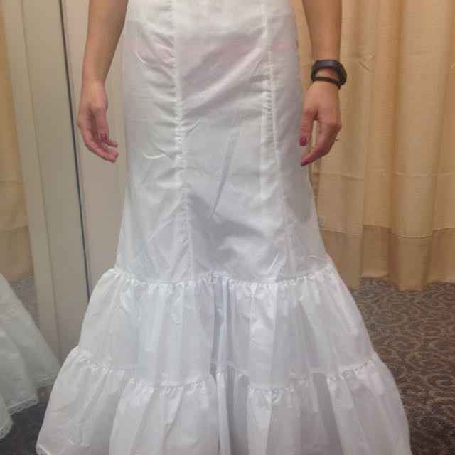 Wedding Dress Help :)