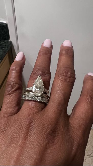 Brides of 2022! i would love to see everyone’s wedding band/engagement ring together 4