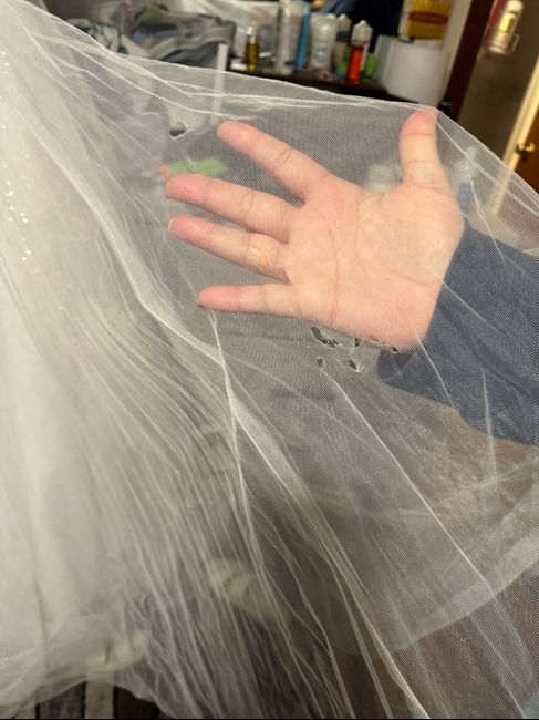 Emergency Dress Repair 2