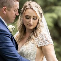 Did anyone regret doing their own makeup for their wedding day? - 1