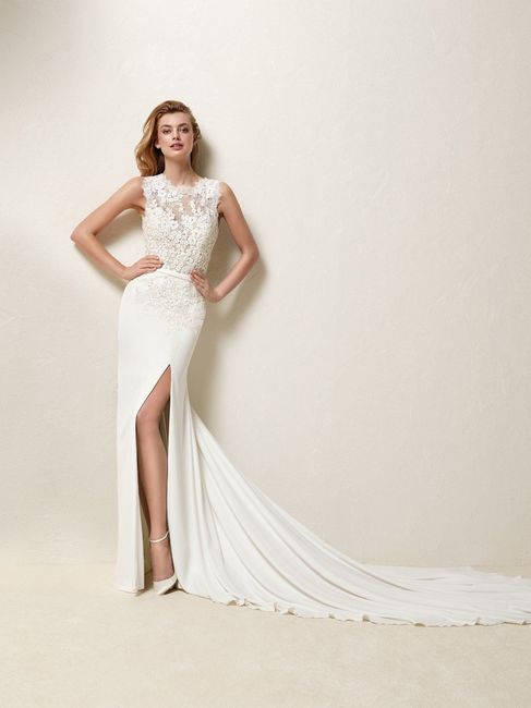 Pronovias Drenina vs. Rebecca Ingram Diana 3