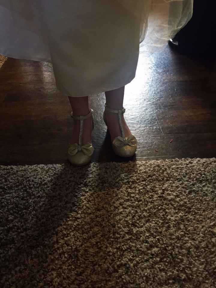 flower girl dress came!