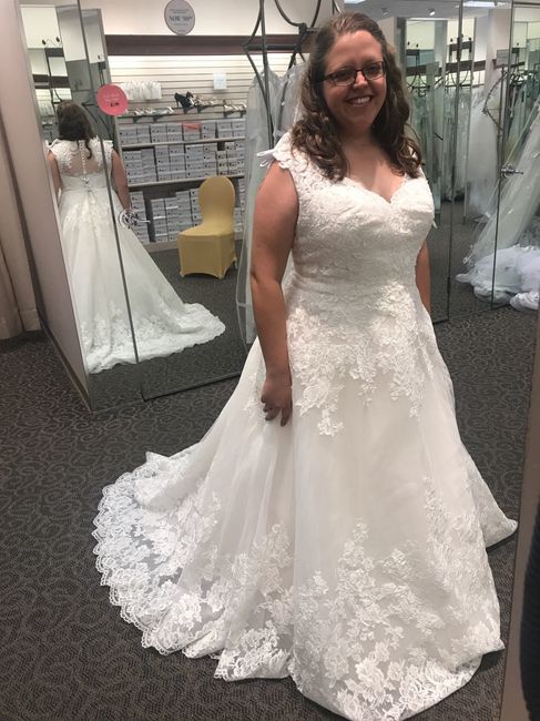 I SAID YES TO THE DRESS!!