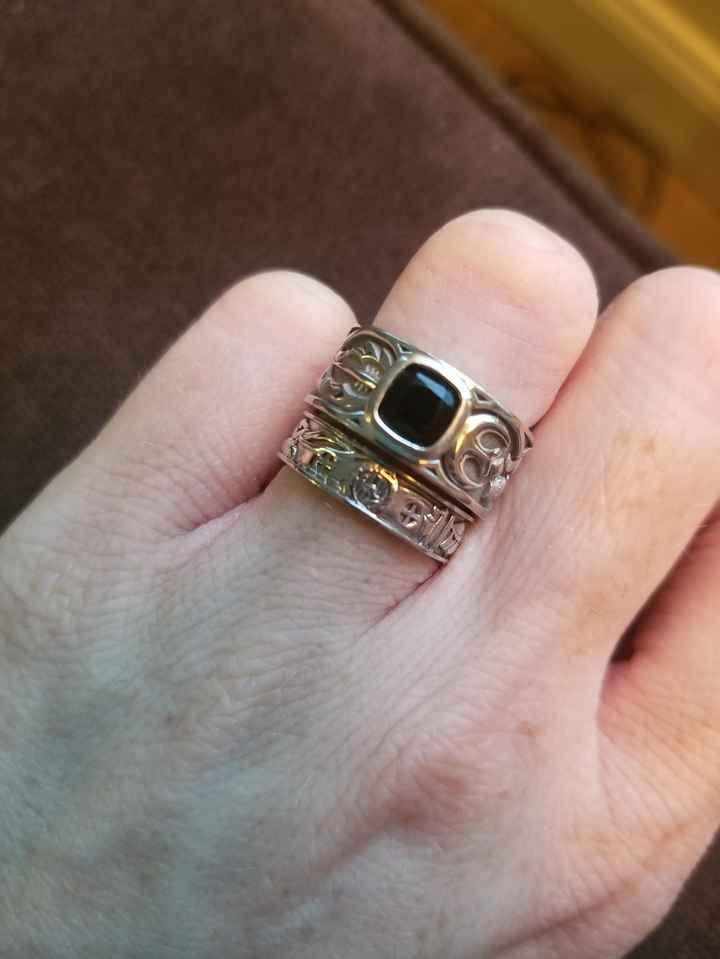 Has anyone had a ring made by custommade.com 13