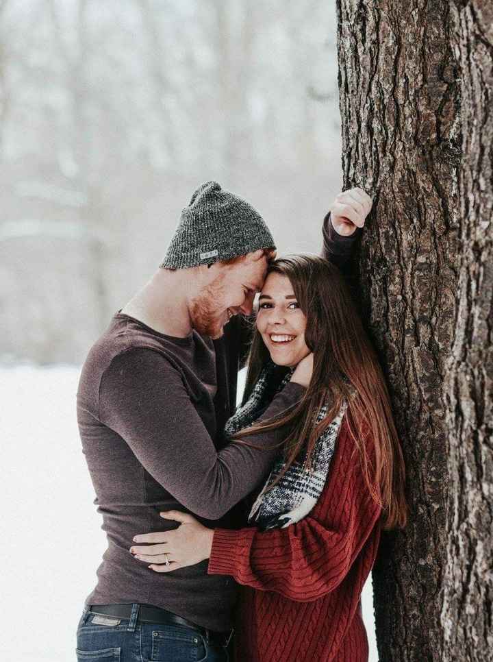 Engagement Photo Outfits - 3