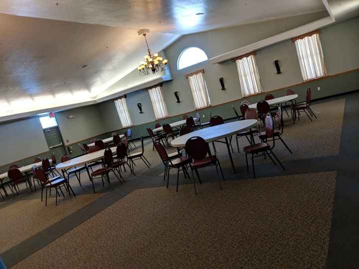  Ugly Banquet Hall, Huge Deco Restrictions - 3