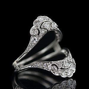 Wedding ring dilemma 18