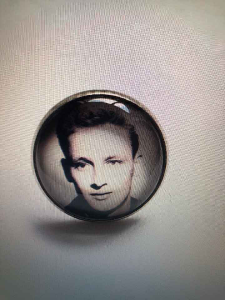 Ideas for how to honor family members who’ve passed? - 1