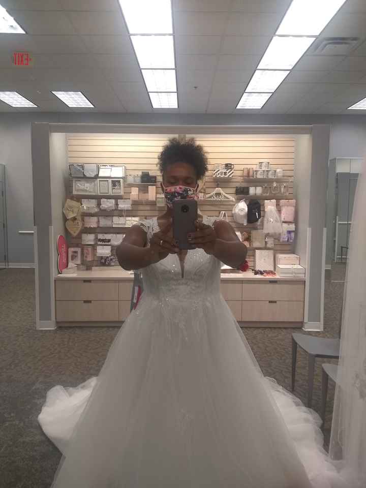 Brides of 2022 - Dress Pics! 8