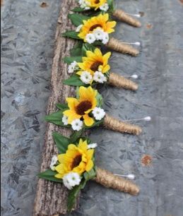 Groomsmen boutonnieres