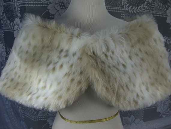 Accessories to Go With This Dress? ...and reintroducing myself. :)