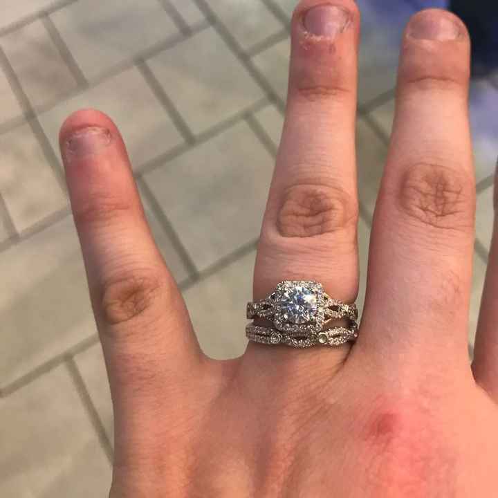 Engagement Ring!!