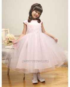 Brides with Bridesmaids, Juniors, and Flower Girls