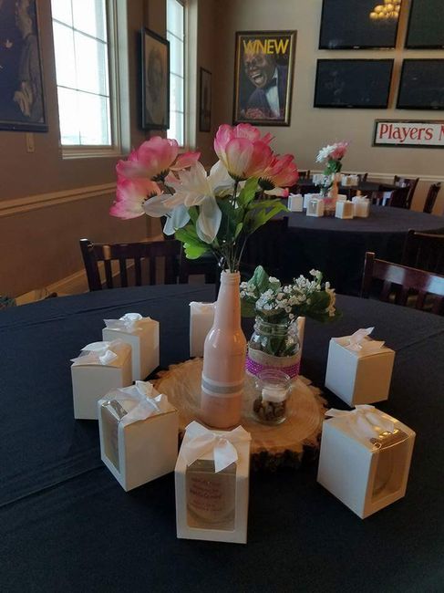 Center pieces and wine glass favors
