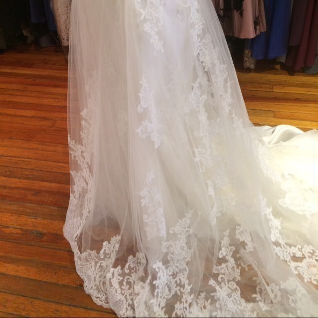 Pre Owned/Rented Dresses