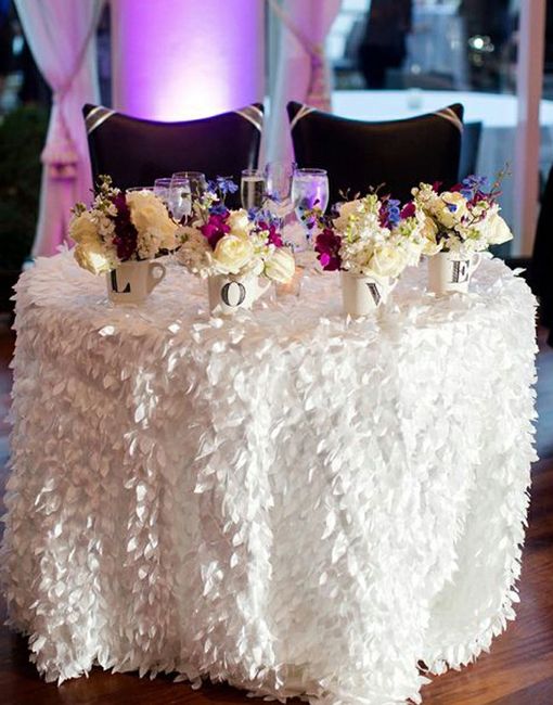 Head & Wedding Party table setting - 9