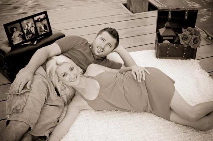 Finally got our Enagagement Photos!! (Pic Heavy)!