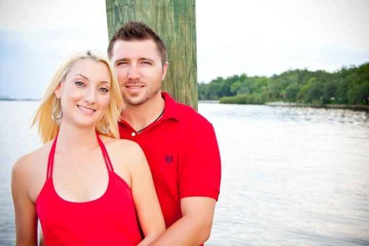 Finally got our Enagagement Photos!! (Pic Heavy)!