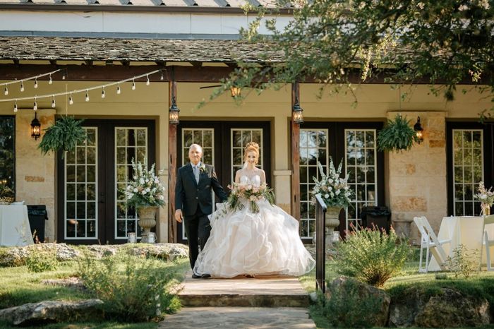 My husband and i got married a few months ago and got our wedding photos back! i thought i would sha