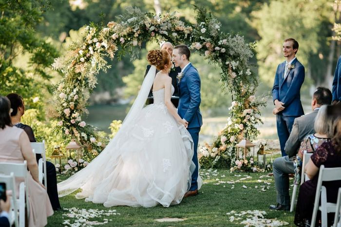 My husband and i got married a few months ago and got our wedding photos back! i thought i would sha
