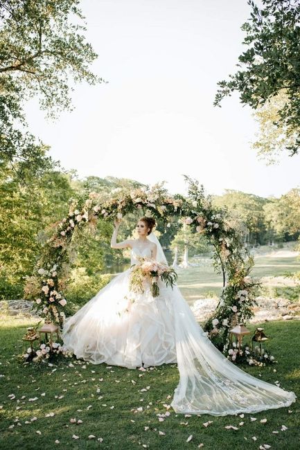 My husband and i got married a few months ago and got our wedding photos back! i thought i would sha