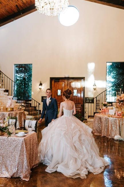 My husband and i got married a few months ago and got our wedding photos back! i thought i would sha