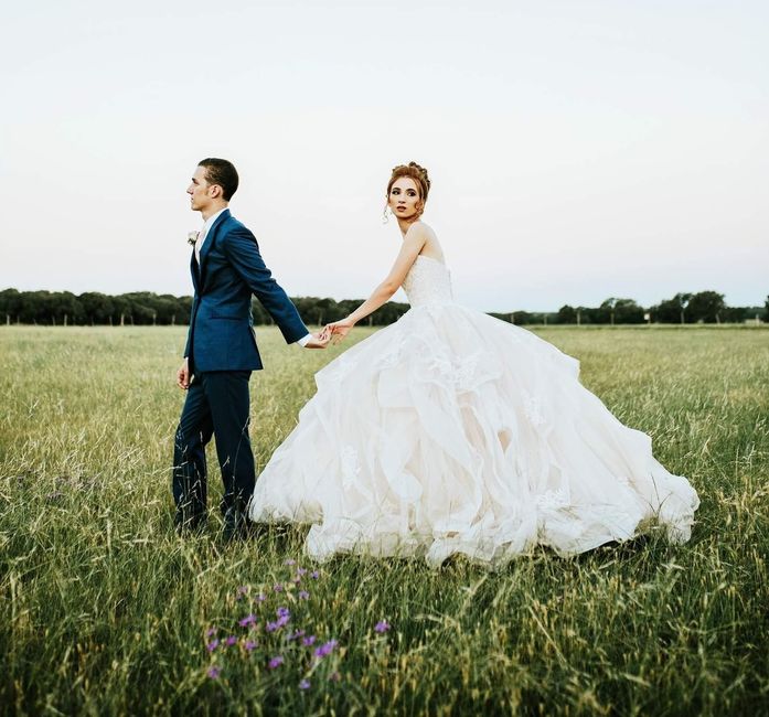 My husband and i got married a few months ago and got our wedding photos back! i thought i would sha