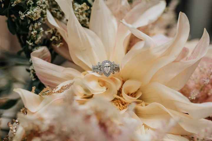 My husband and i got married a few months ago and got our wedding photos back! i thought i would sha