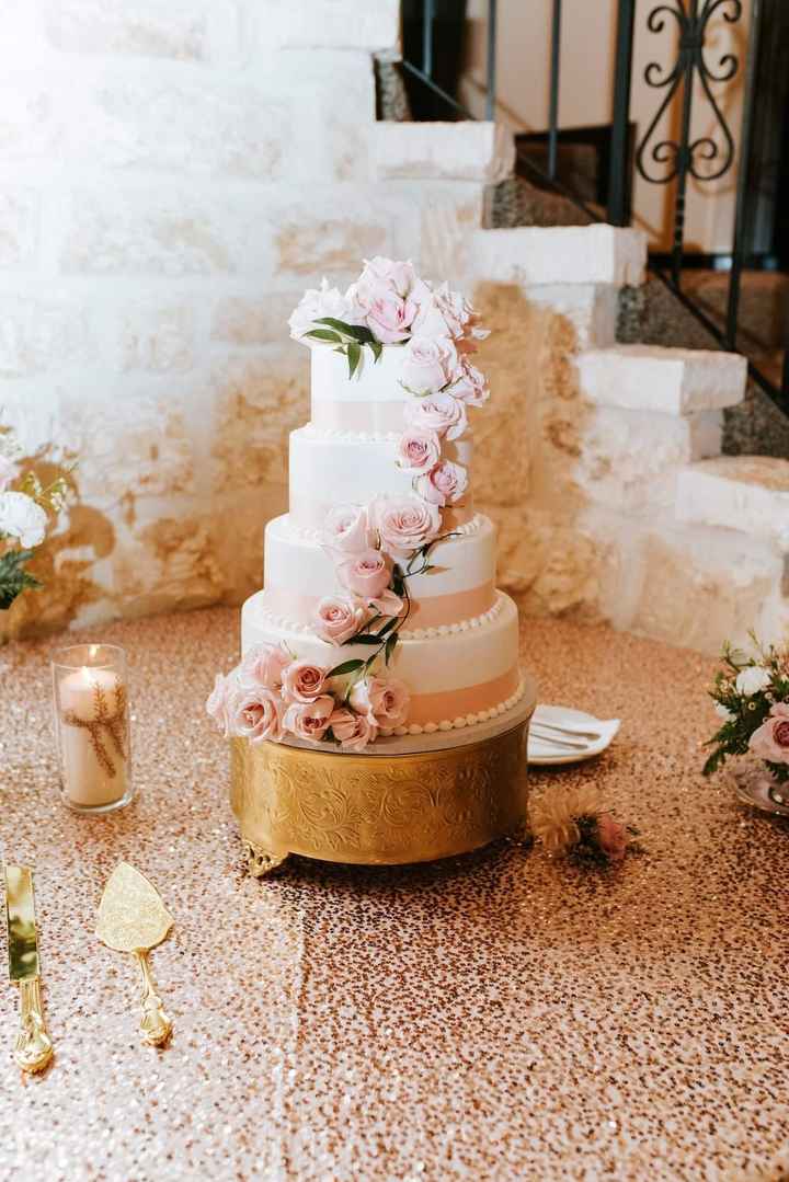 My husband and i got married a few months ago and got our wedding photos back! i thought i would sha