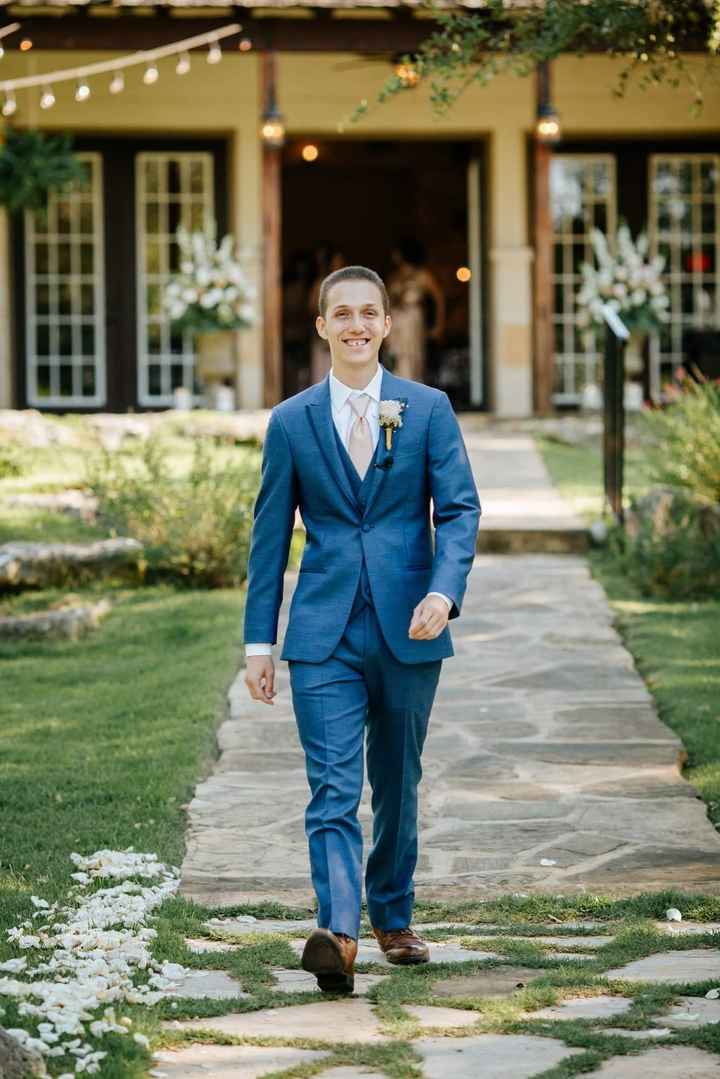 My husband and i got married a few months ago and got our wedding photos back! i thought i would sha