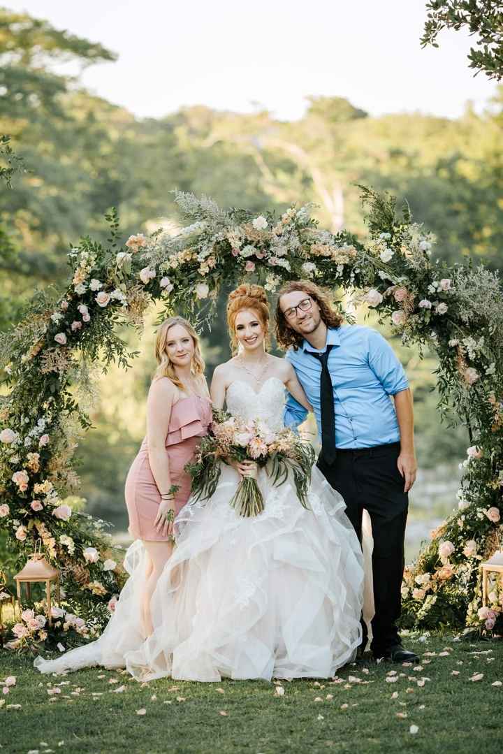 My husband and i got married a few months ago and got our wedding photos back! i thought i would sha