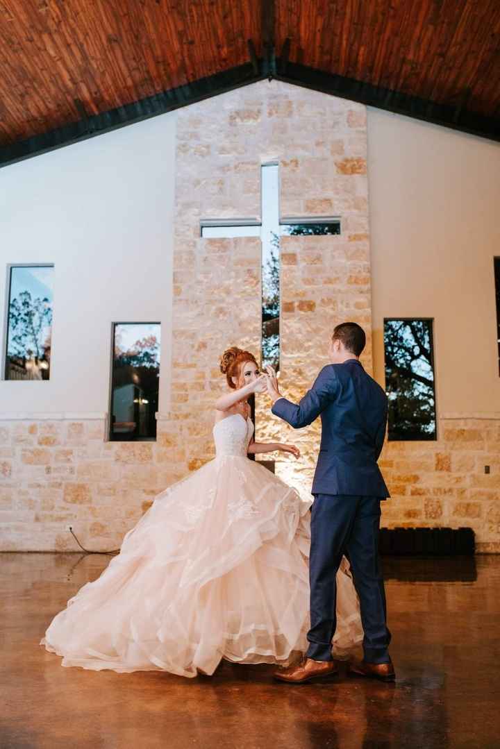 My husband and i got married a few months ago and got our wedding photos back! i thought i would sha