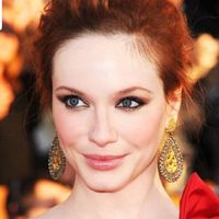 Calling all redheads! i need makeup inspiration help! - 3