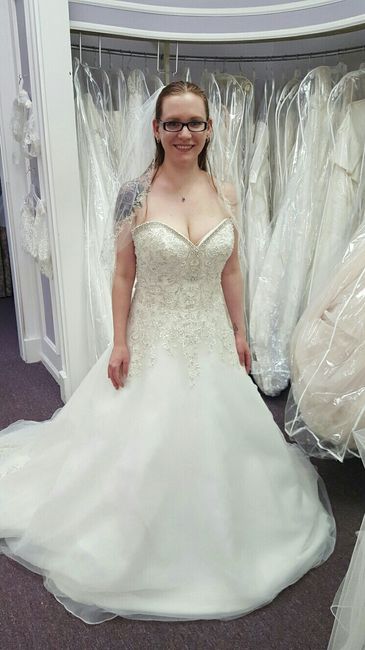 Dress regret resolution: which belt?