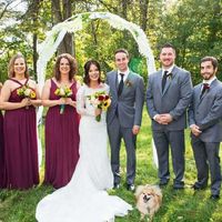 Can my bridesmaids wear different dresses? - 1