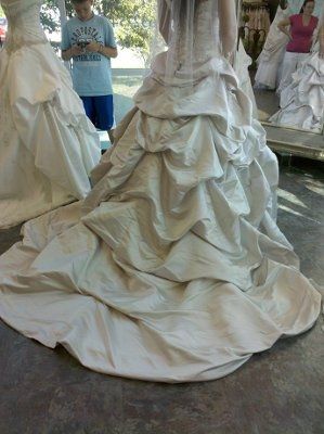 Dream dress came but seriously stressed!! Help!!