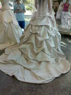 Dream dress came but seriously stressed!! Help!!