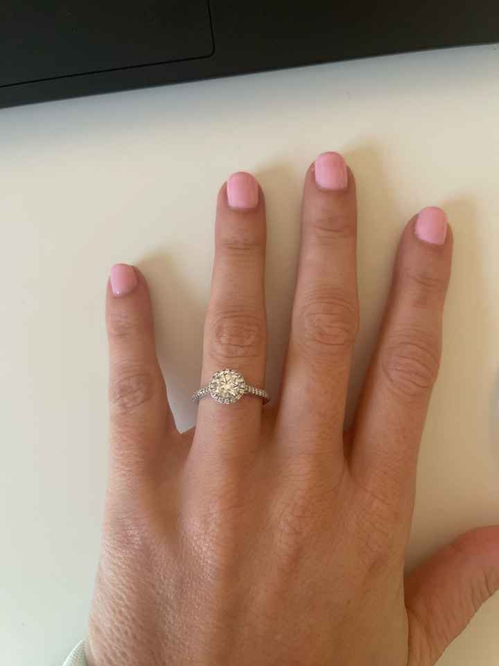 Brides of 2022! Show us your ring! - 1