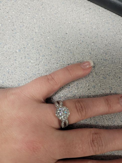 Brides of 2022! Show us your ring! - 1