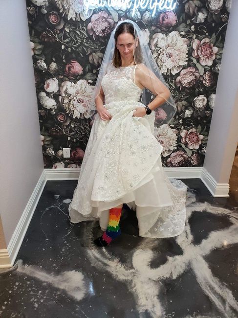 dress hunting Tips? & plz share your gown!! 9
